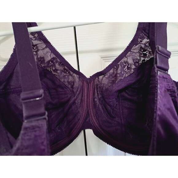 36DDD Full Coverage Lace Underwire Bra Purple Adjustable Straps - Picture 2 of 5
